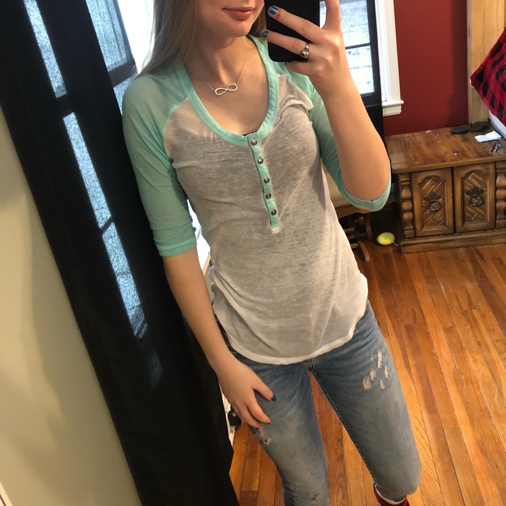 Vanity shirt sleeve shirt